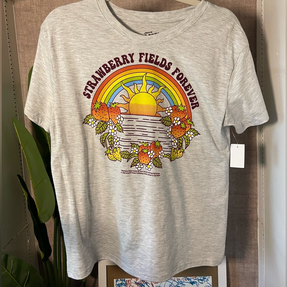 Original Beetles Strawberry Fields Tee